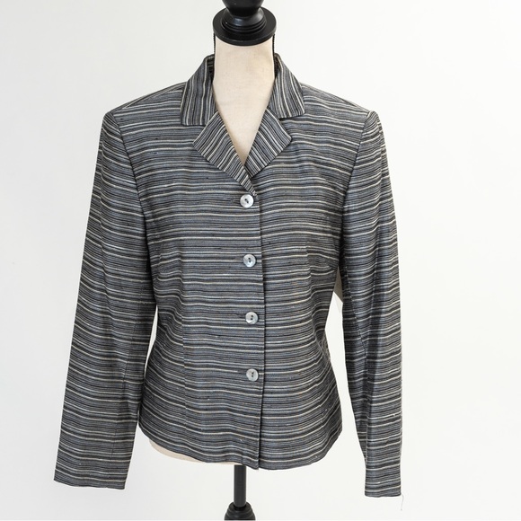 Worthington textured pattern neutral horizontal stripe pearl look buttons 10 - Picture 10 of 16